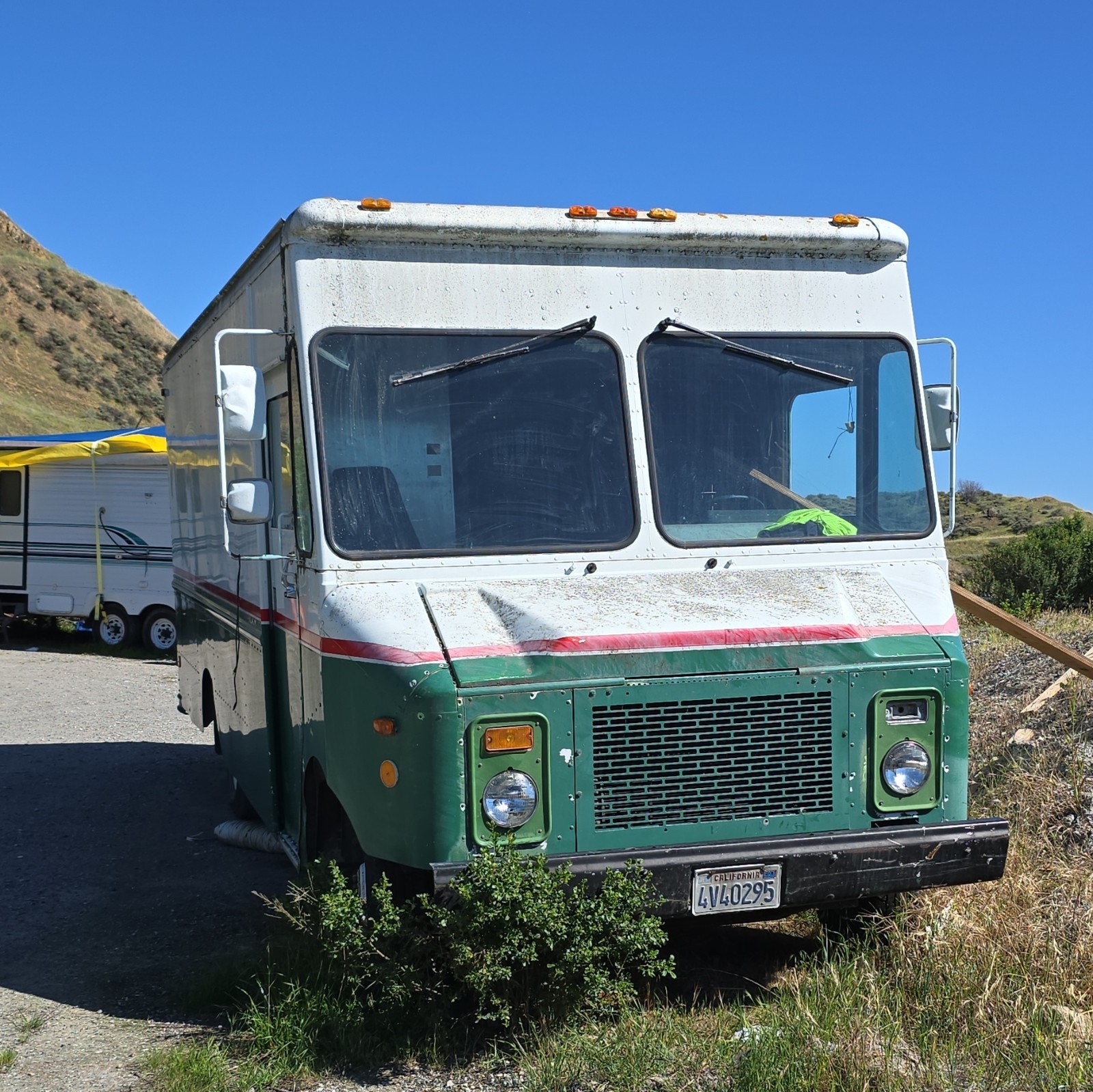 Chevrolet-P30-1993-Cab-Chassis