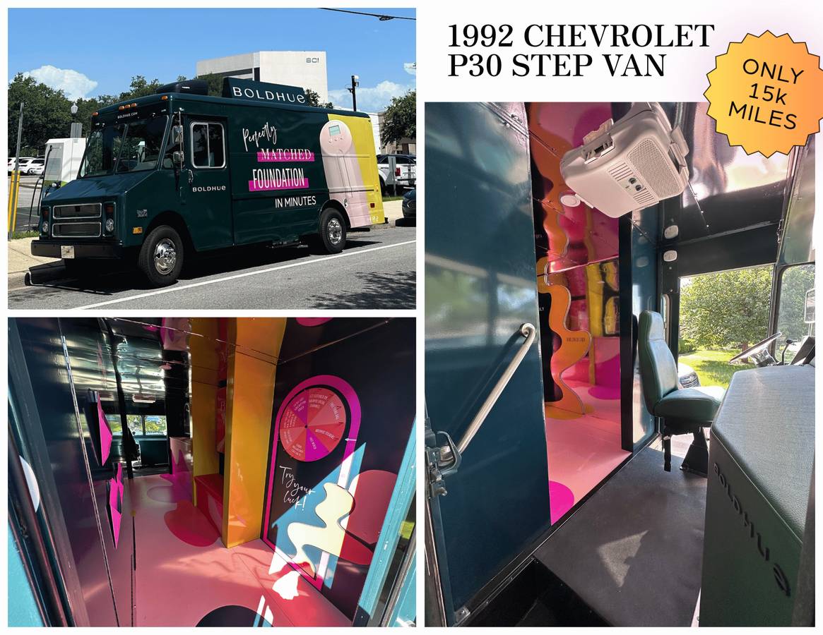 Chevrolet-P30-step-van-1992-custom