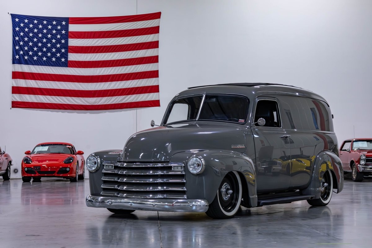 Chevrolet-Pannel-Truck-1953-Van-Gray
