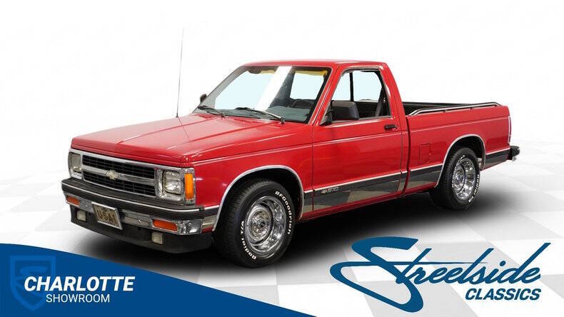 Chevrolet-S-10-1991-Bright-Red-Charcoal
