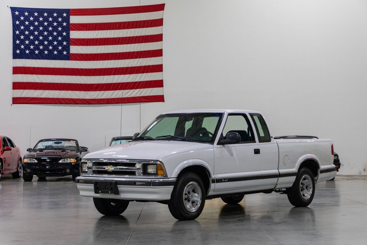 Chevrolet-S-10-1995-Extended-Cab-Pickup-Blue