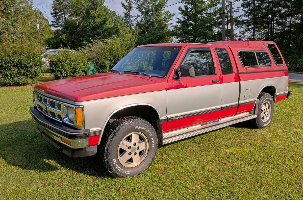 Chevrolet-S10-pickup-1991-red