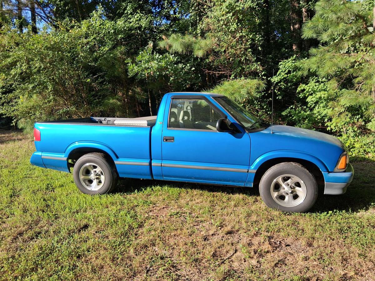 Chevrolet-S10-pickup-1994-blue