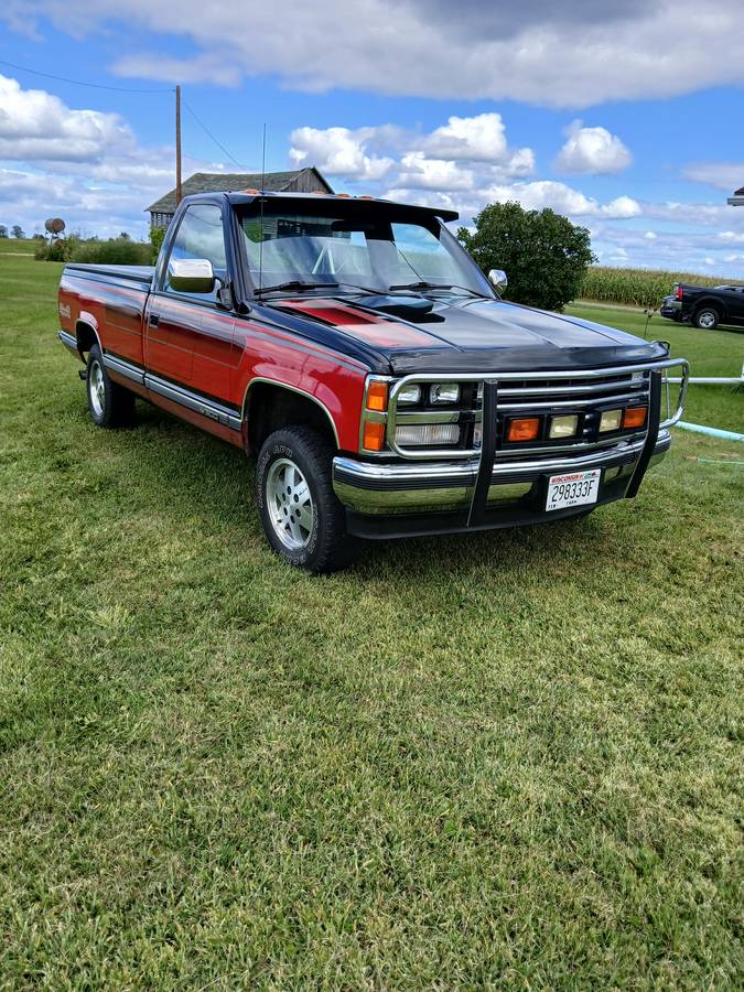 Chevrolet-Silverado-1989-custom