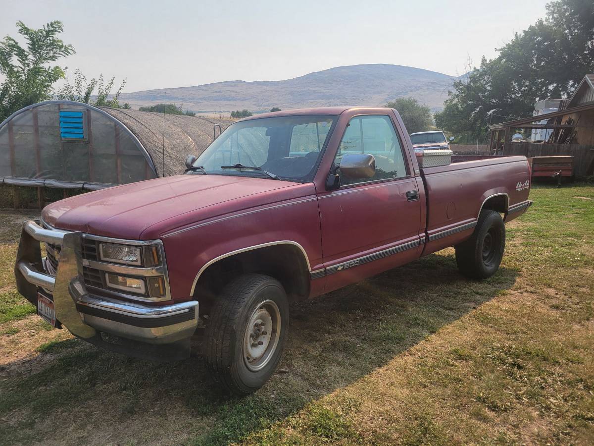 Chevrolet-Silverado-1991-red