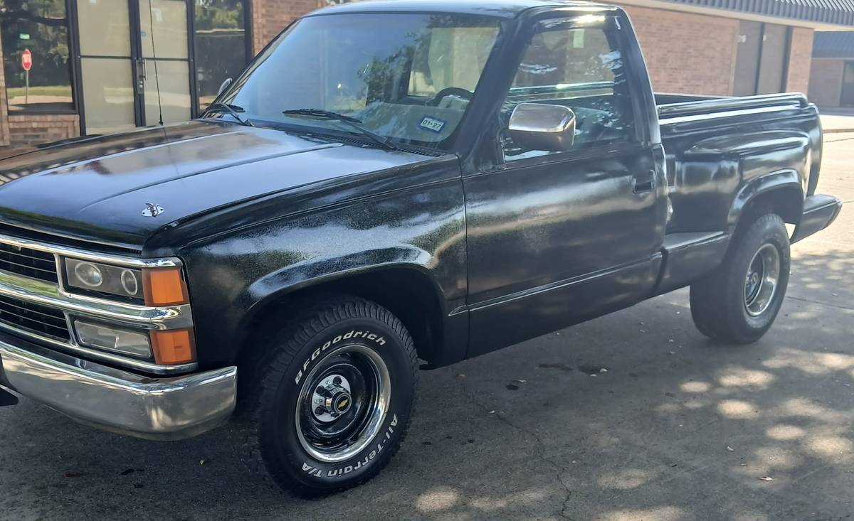 Chevrolet-Silverado-1993-black