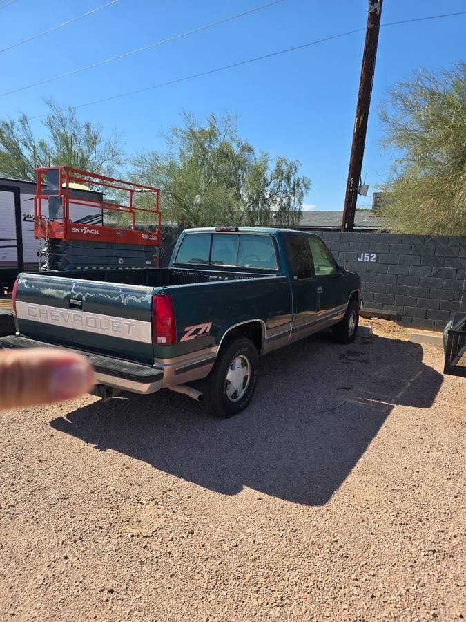 Chevrolet-Silverado-1996-green