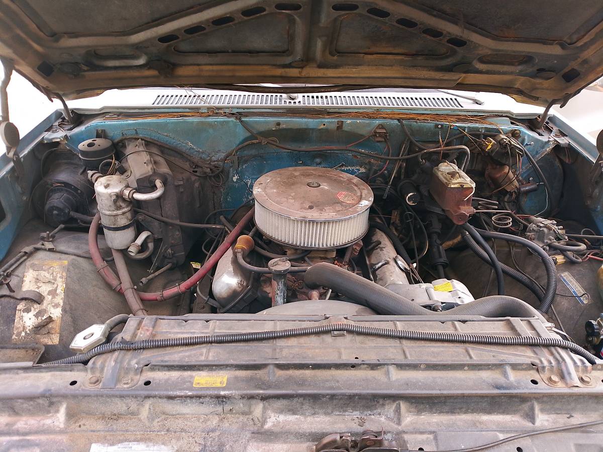 Chevrolet-Silverado-c10-1981-Gray