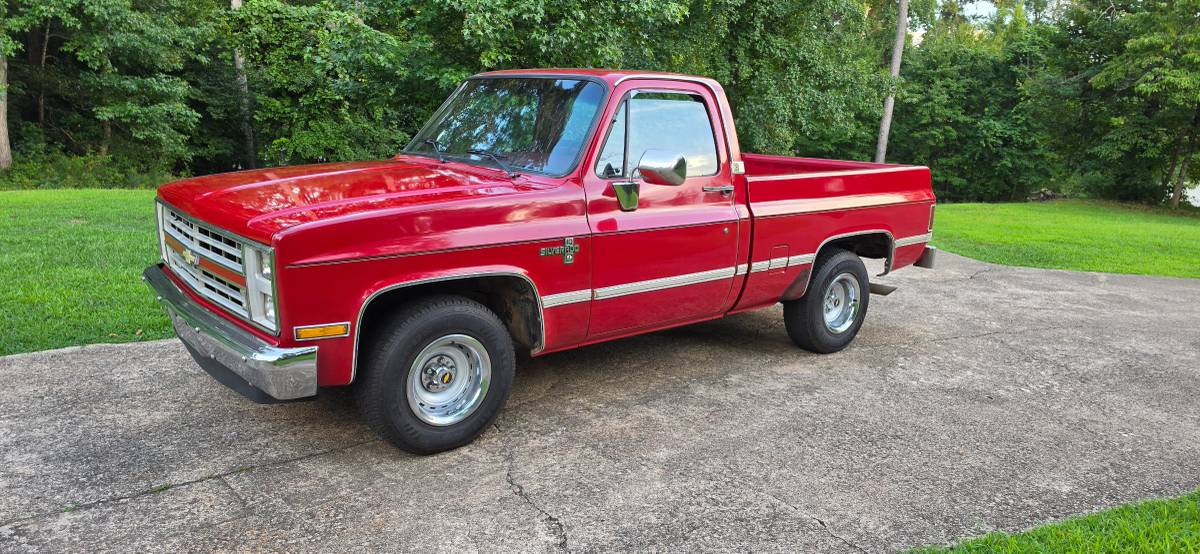 Chevrolet-Silverado-r10-1987-red