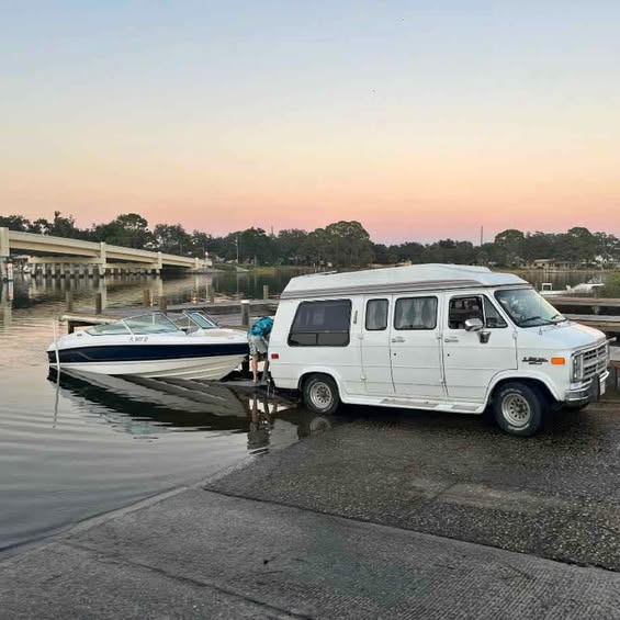 Chevrolet-Sportvan-g20-1990
