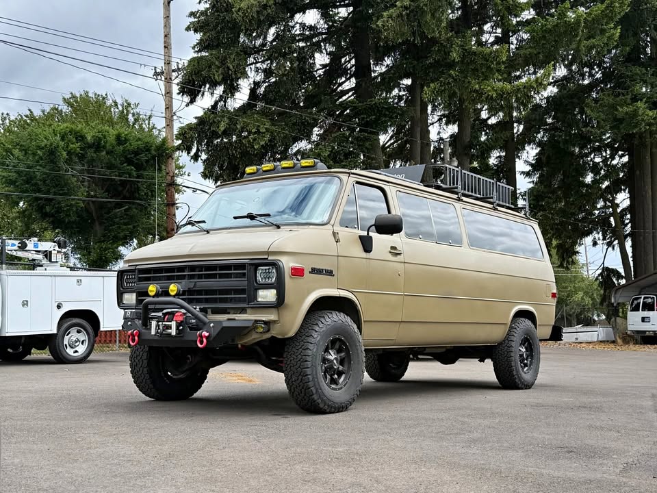 Chevrolet-Sportvan-g30-overlandervanlife-119k-mi-vin-1928-1990