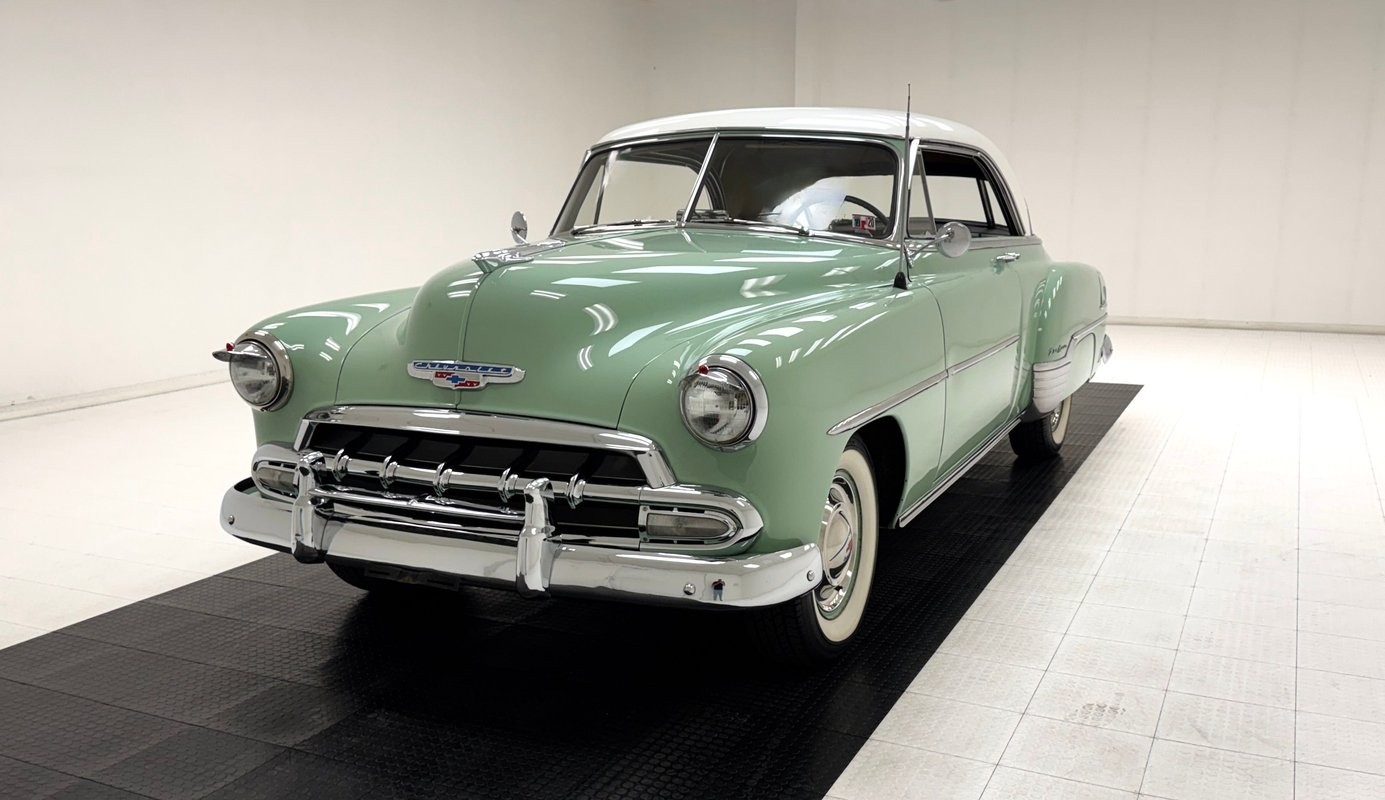 Chevrolet Styleline Deluxe 1952