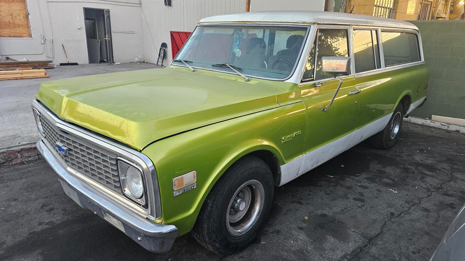 Chevrolet Suburban 1972