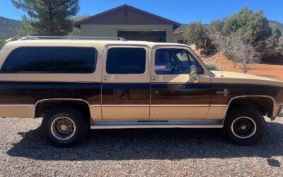 Chevrolet Suburban 1988
