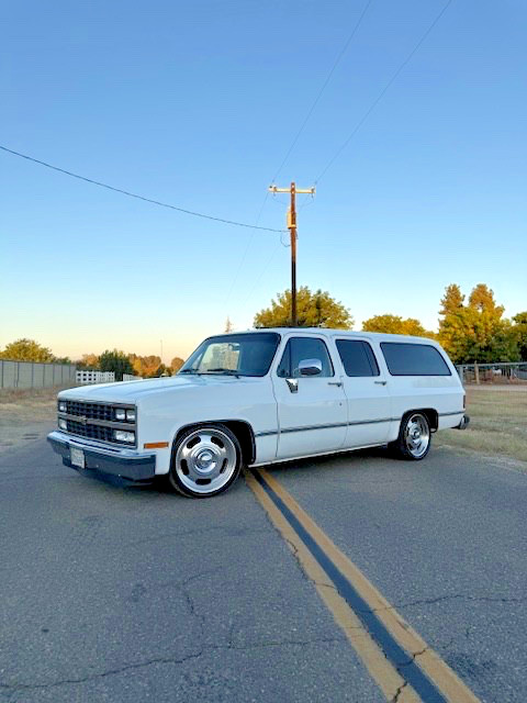 Chevrolet-Suburban-1990-SUV-Blue