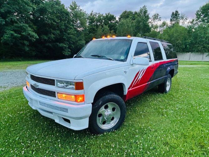 Chevrolet-Suburban-1993-Custom