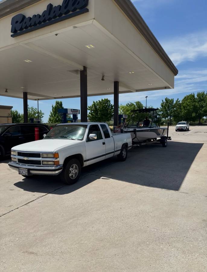 Chevy-1500-1994-white
