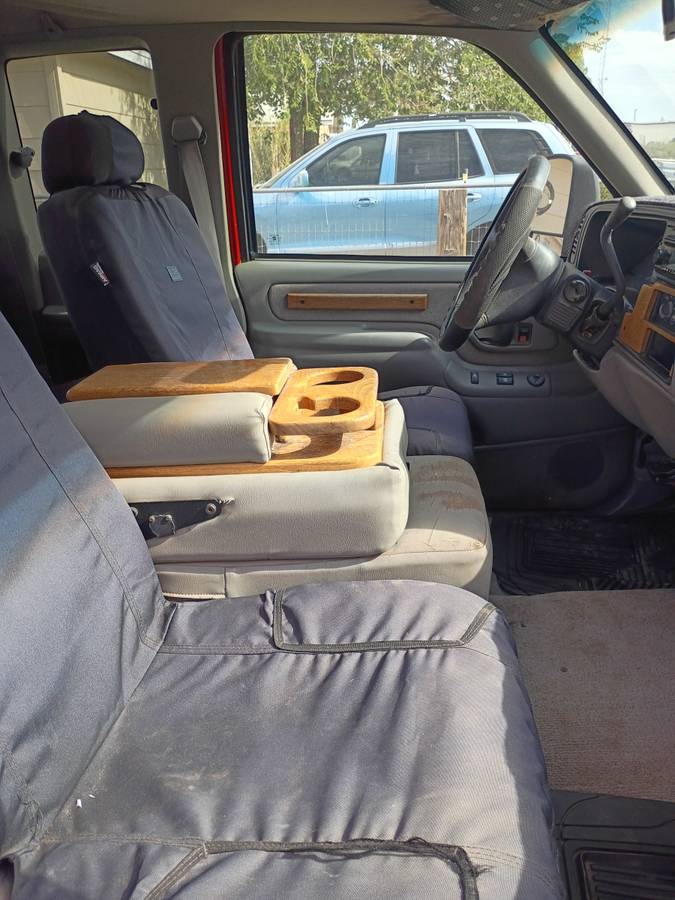 Chevy-3500-1995-red