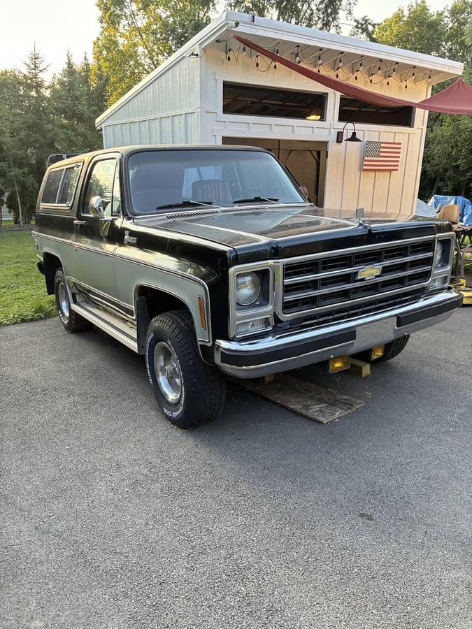 Chevy-blazer-1979-black