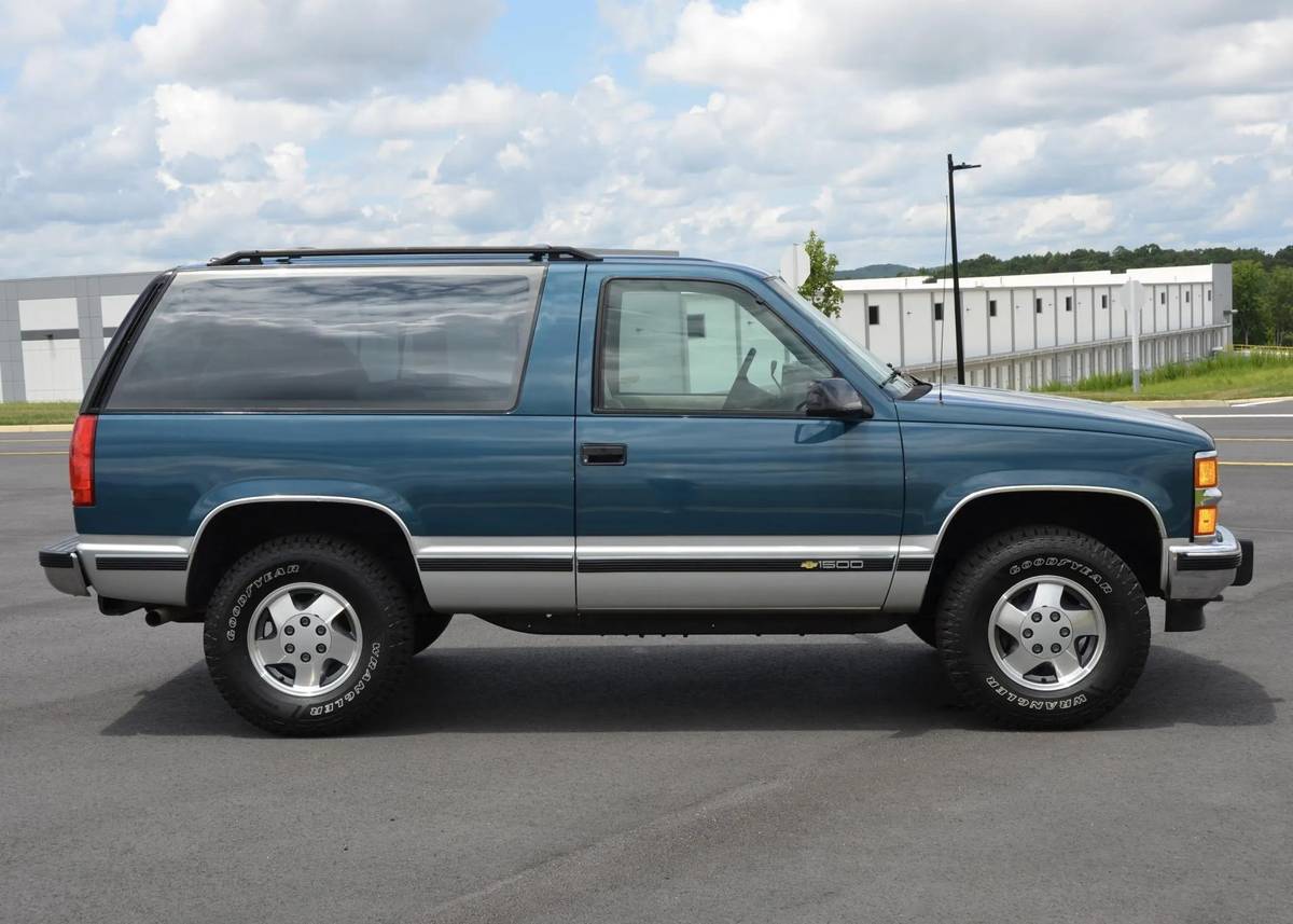 Chevy-blazer-1994-Blue
