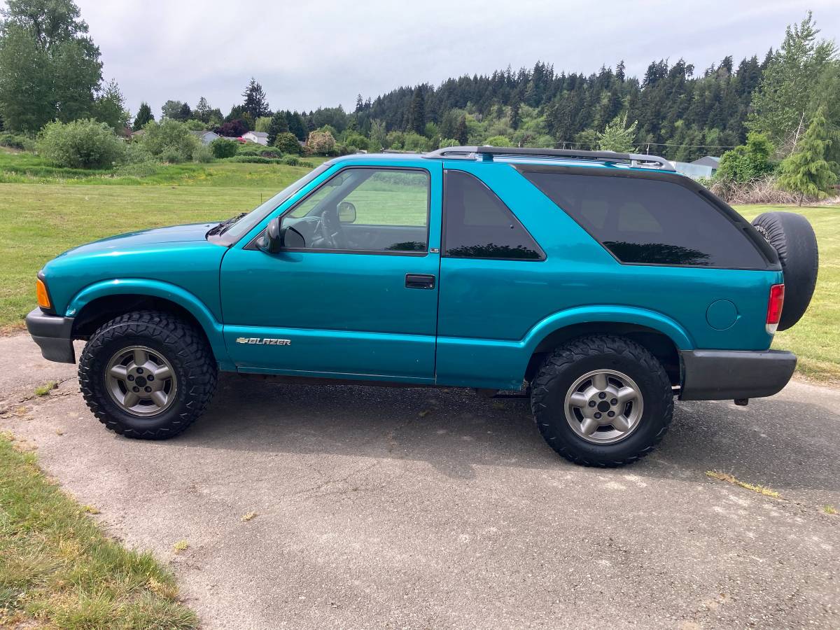 Chevy-blazer-1995-green