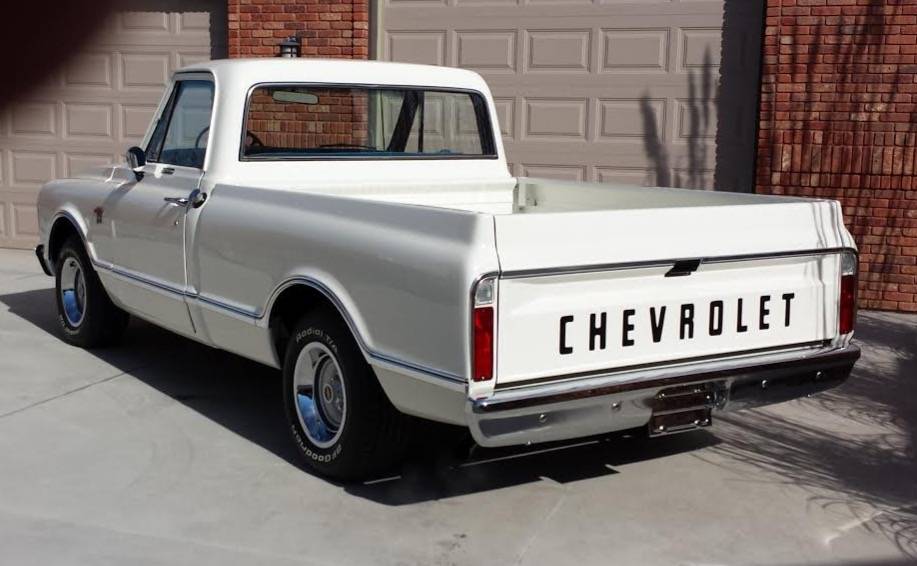 Chevy-c10-1967-white