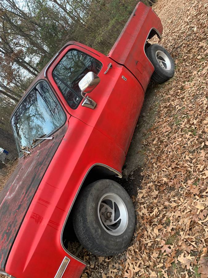 Chevy-c10-1983-red