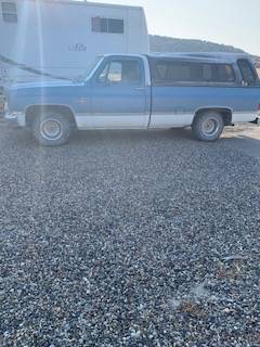 Chevy-c10-1987-black