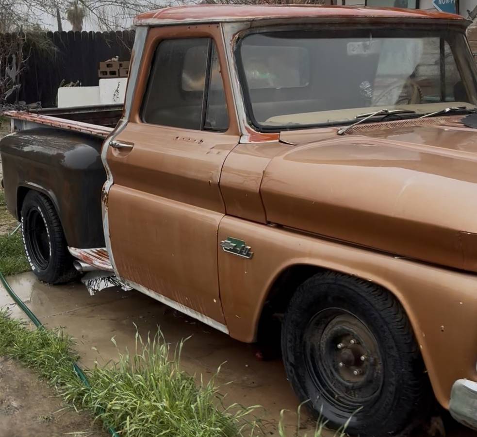 Chevy-c10-shortbed-truck-1965