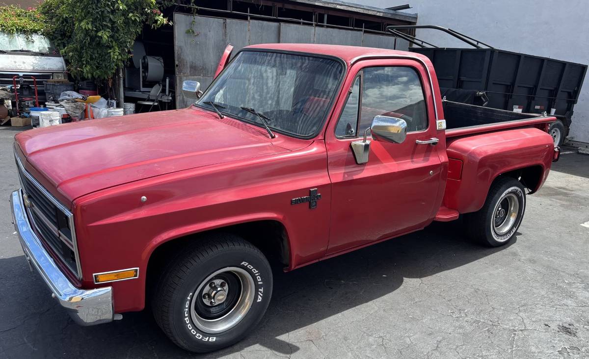 Chevy-c10-truck-1983