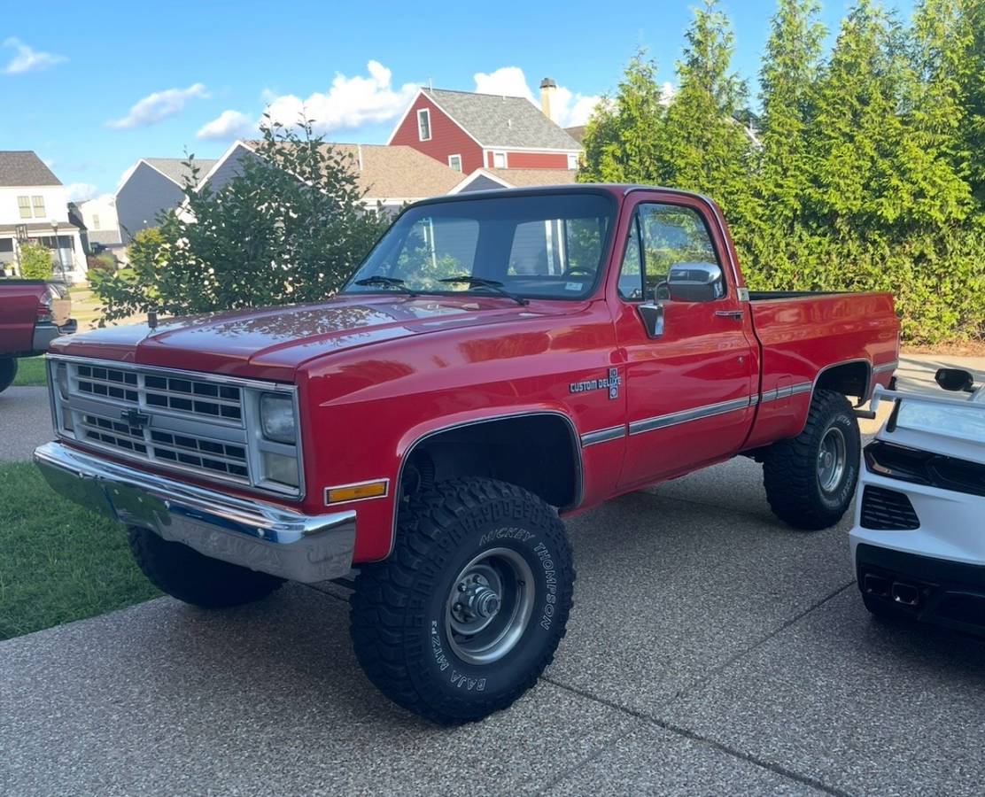 Chevy-c10-truck-1987-red Chevy-c10-truck-1987-red