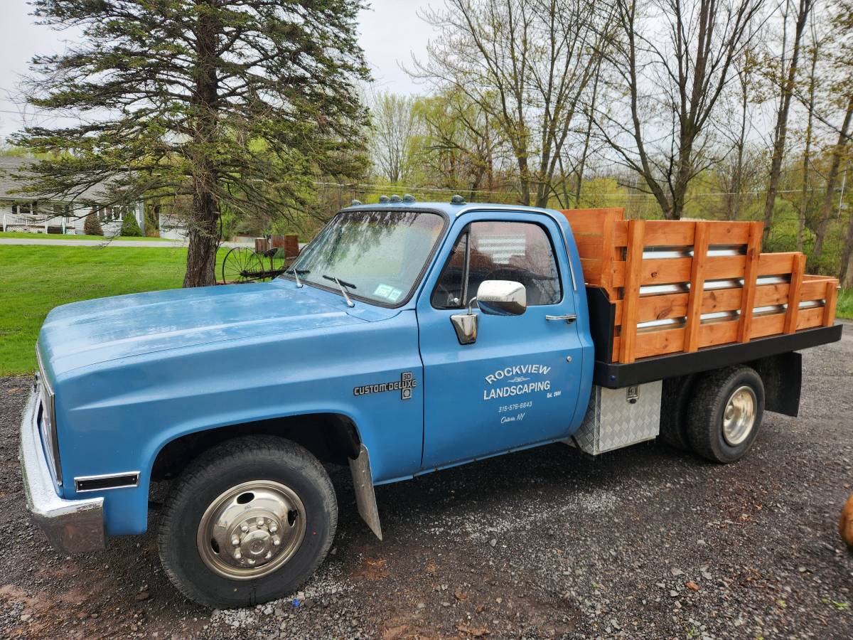 Chevy-c30-dump-1983-blue
