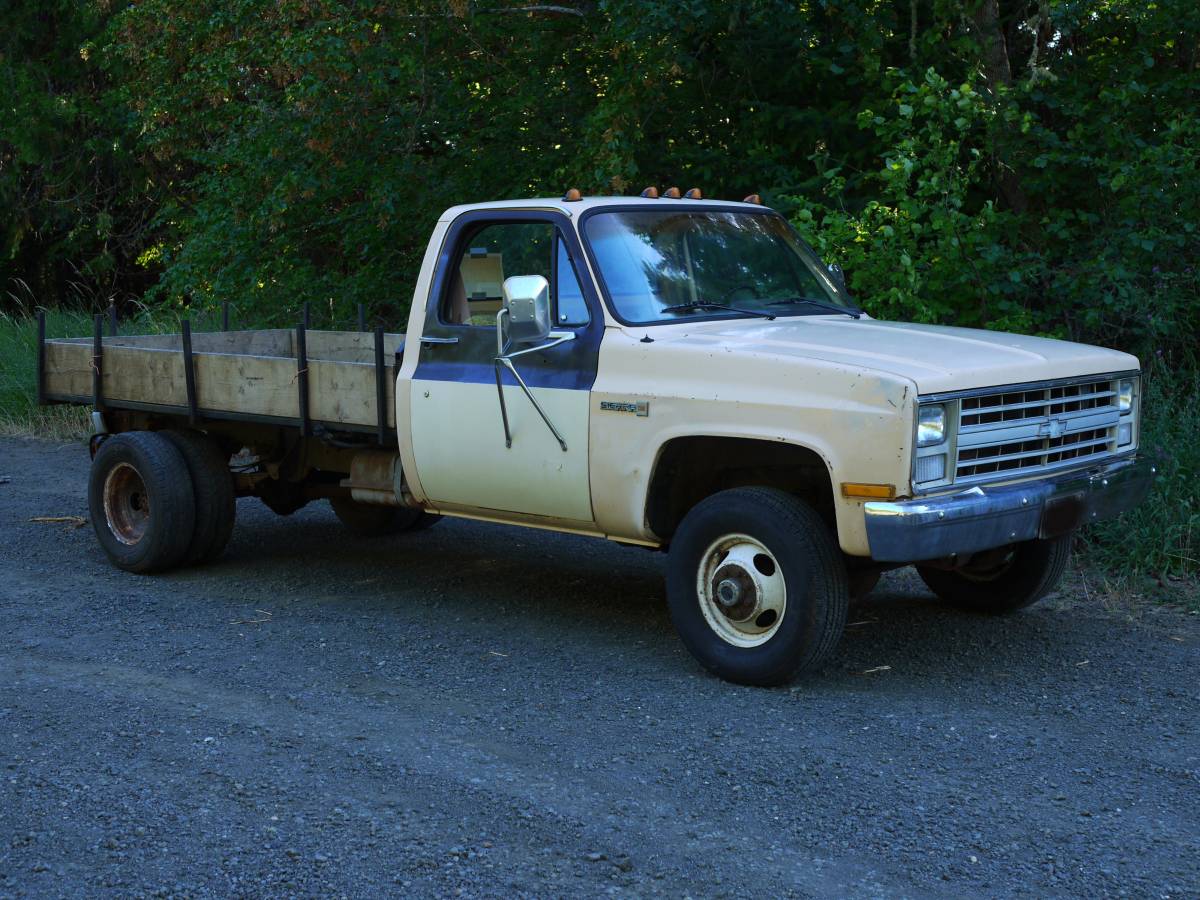 Chevy-c3500-1988-brown