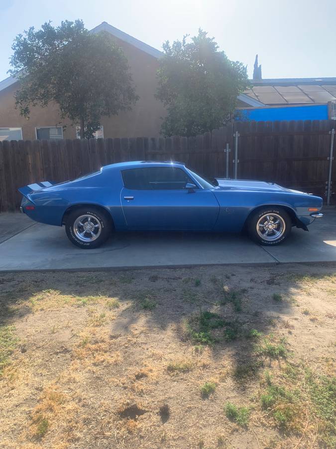 Chevy-camaro-1973-blue