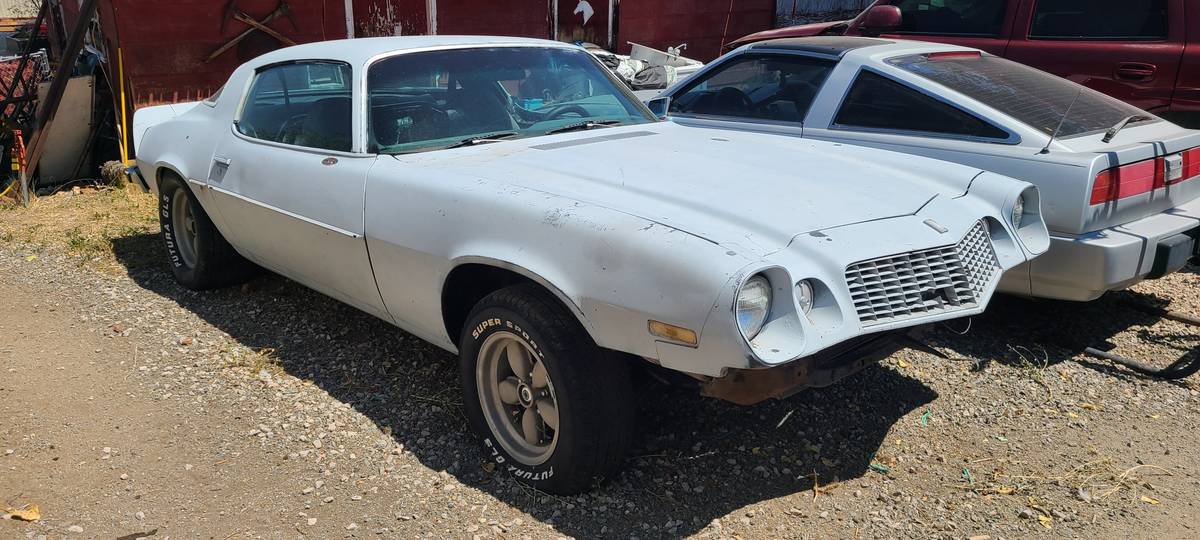 Chevy-camaro-1976