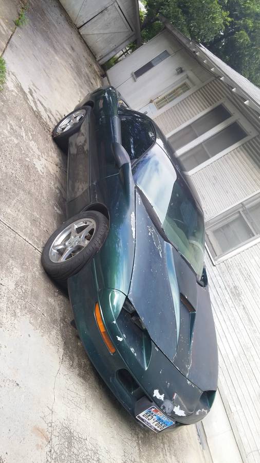 Chevy-camaro-1994-green