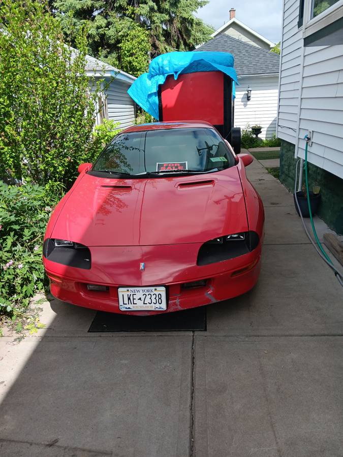 Chevy-camaro-1995-red