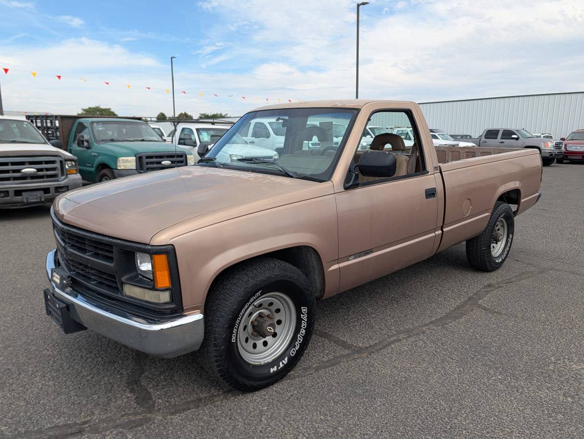 Chevy-cheyenne-2500-1994