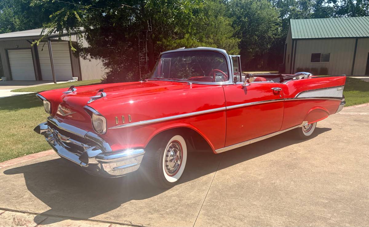 Chevy-convertible-1957-red