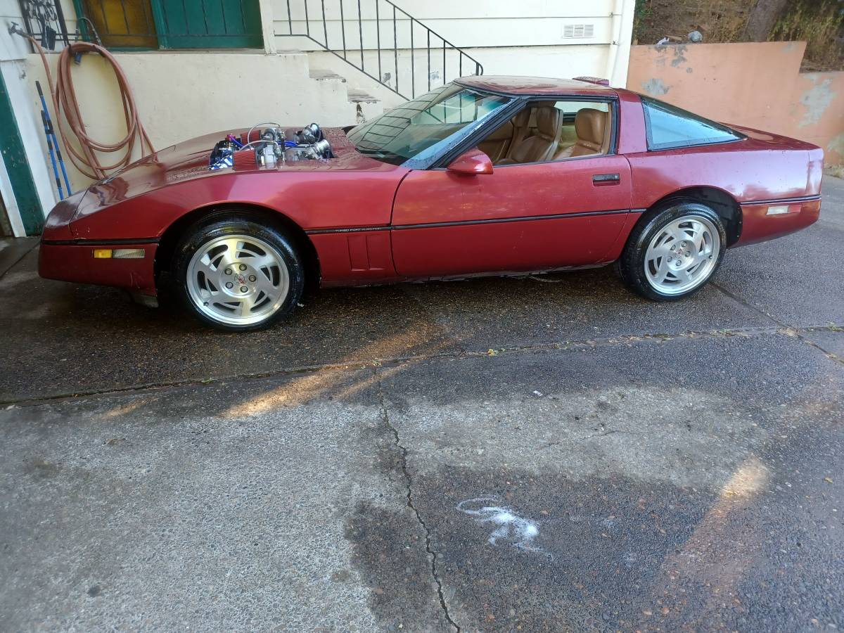 Chevy-corvette-1990-red
