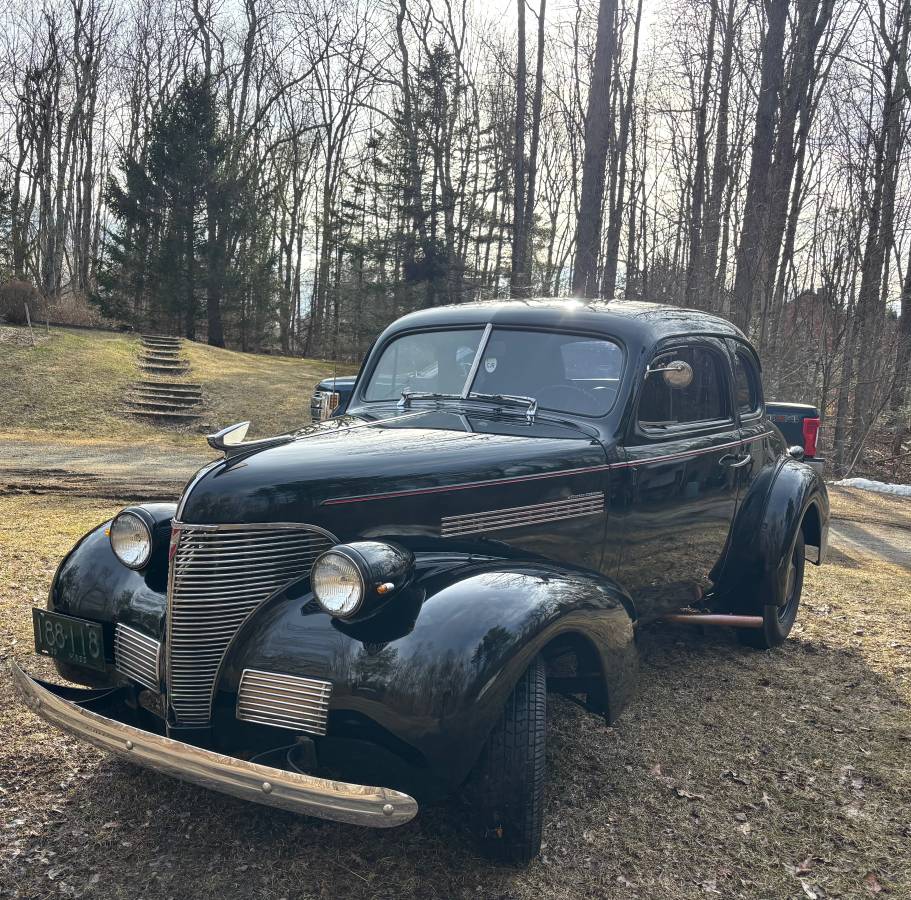 Chevy-coupe-1939-black