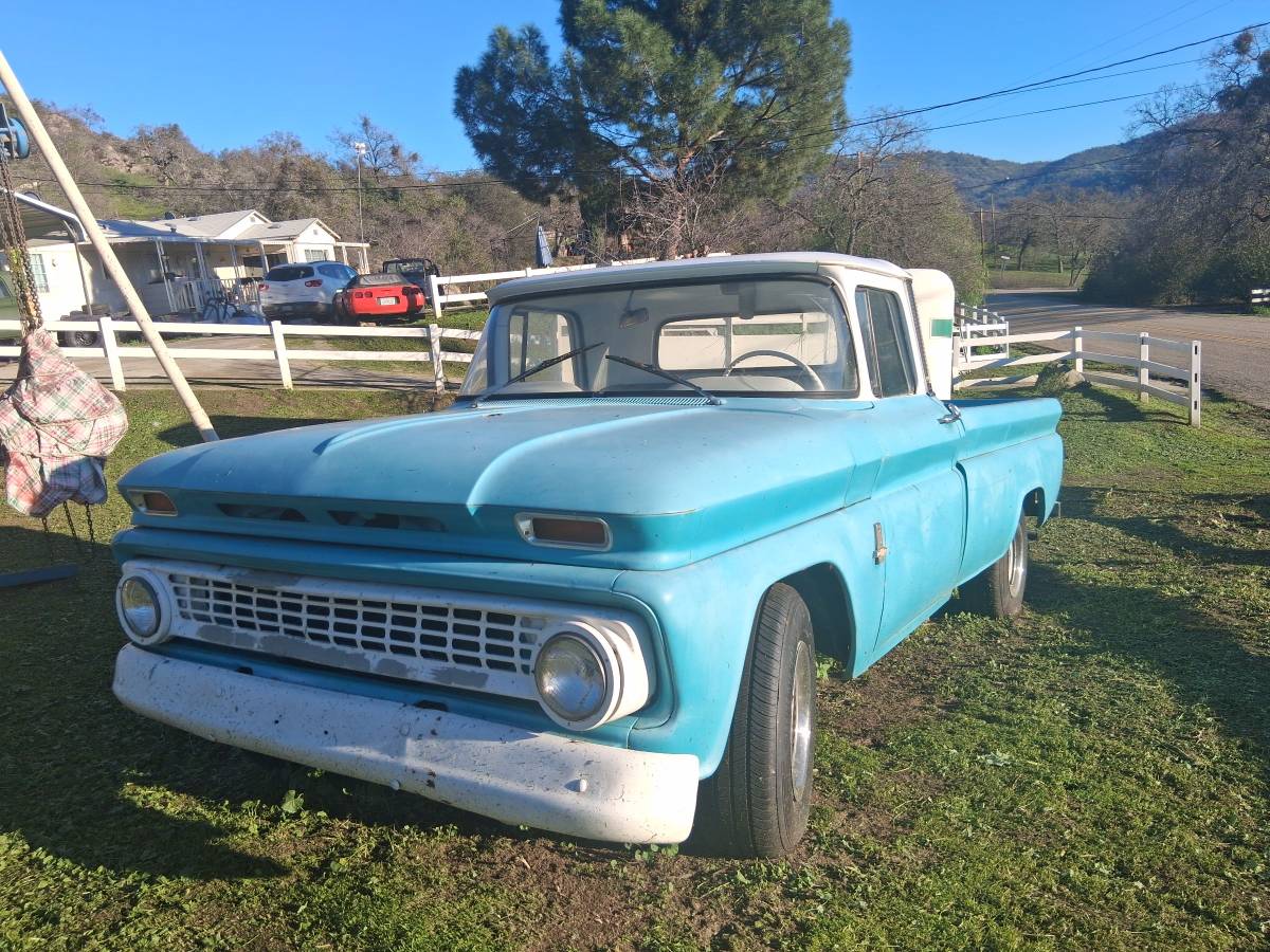 Chevy-custom-1963-blue