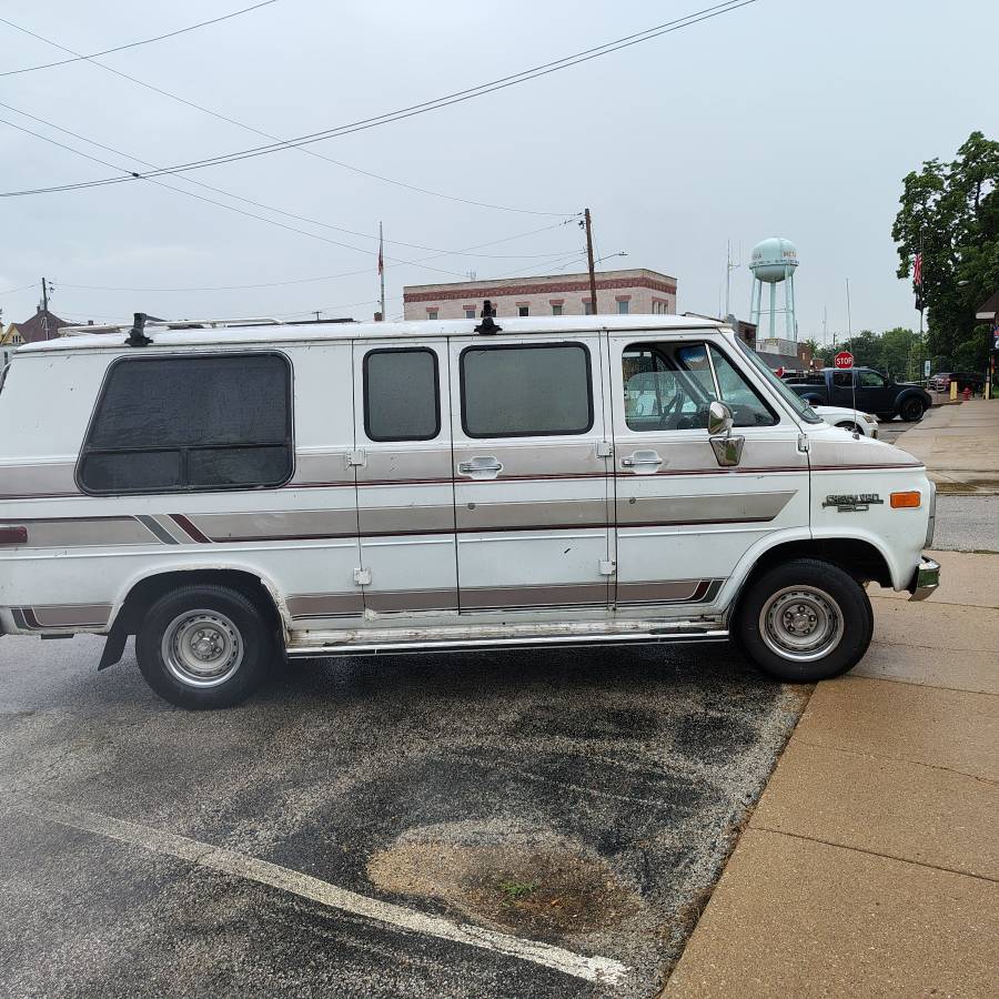 Chevy-g20-van-1991