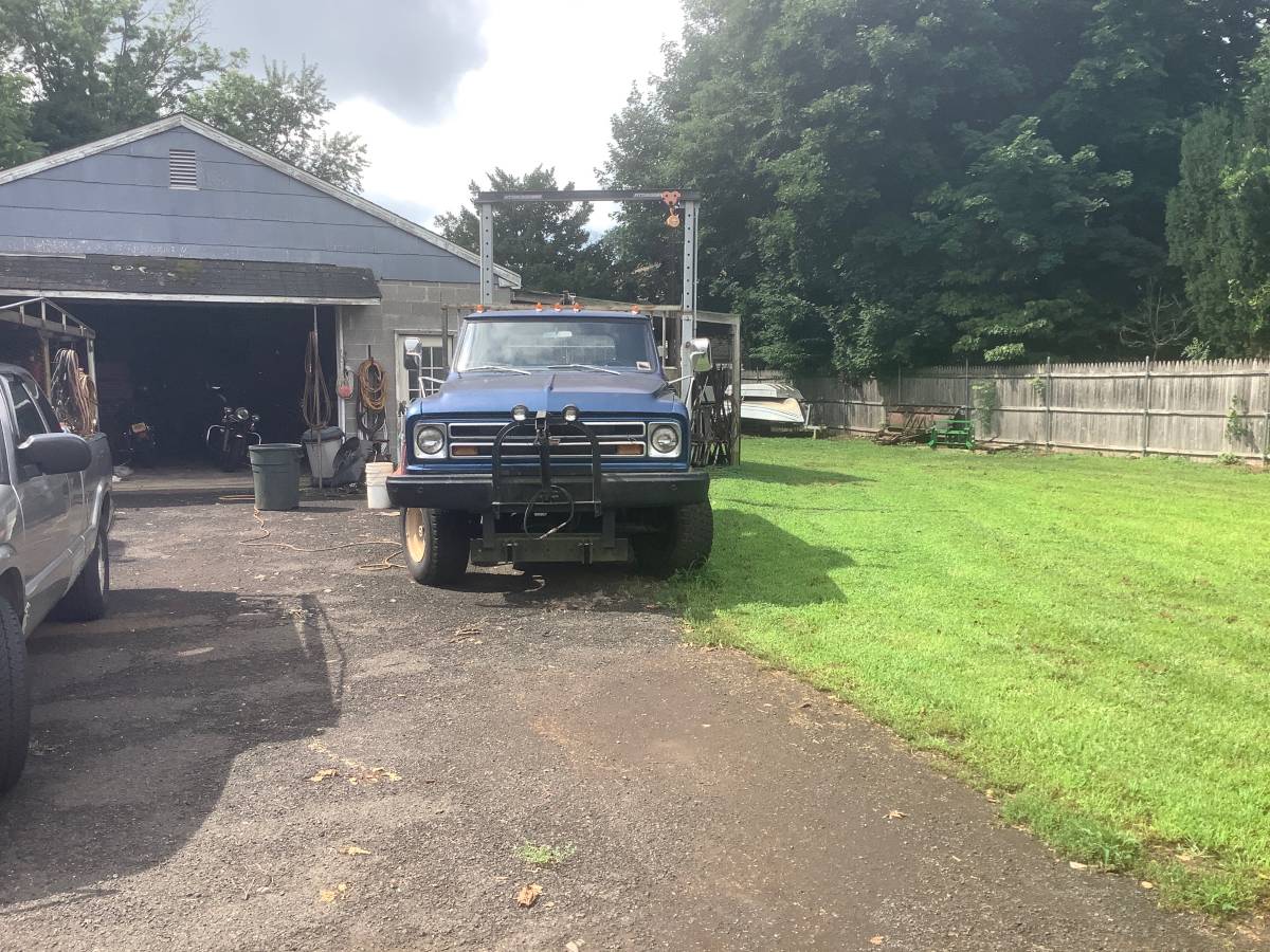 Chevy-k-30-1967-blue