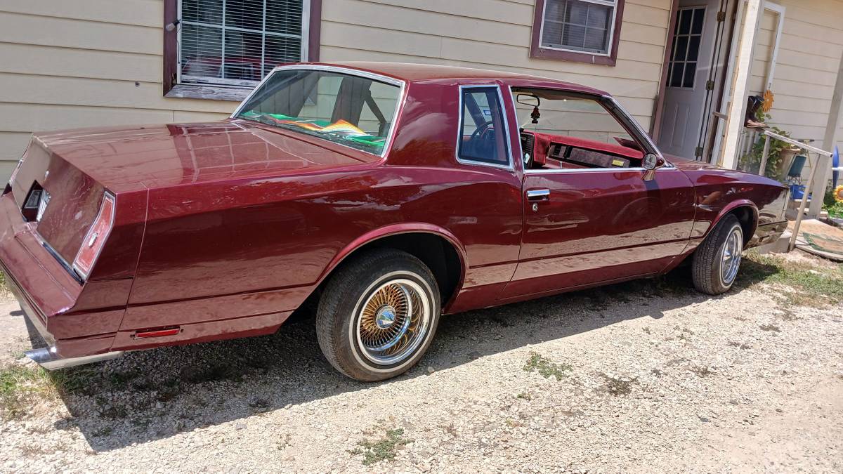 Chevy-monte-carlo-1983-custom