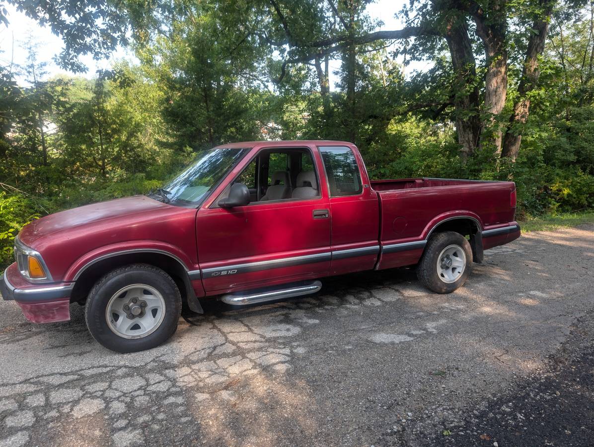 Chevy-s10-1995-red