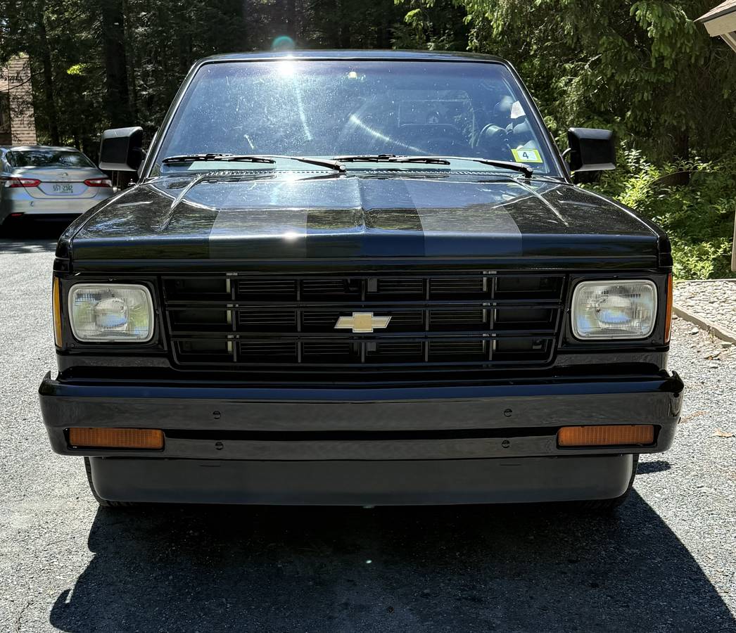 Chevy-s10-pickup-1992-black