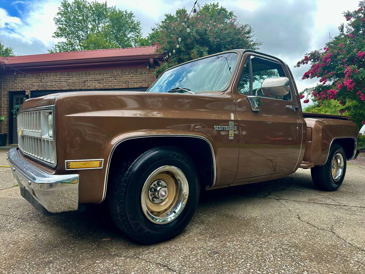 Chevy-scottsdale-1981-brown