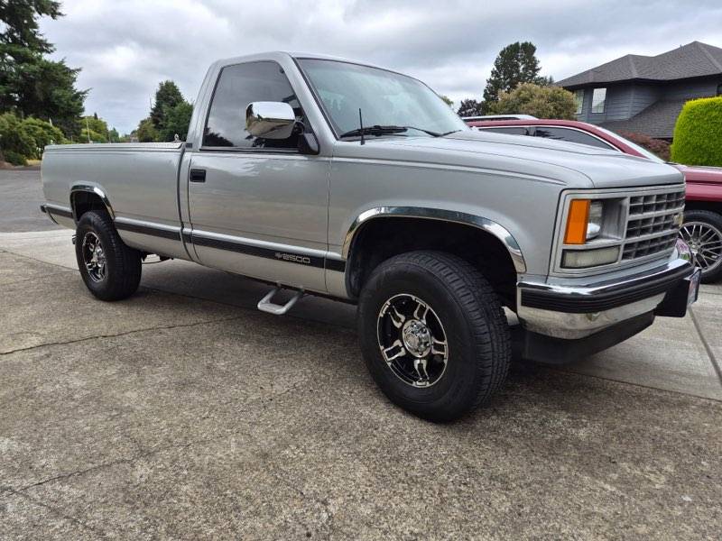 Chevy-scottsdale-1988-silver