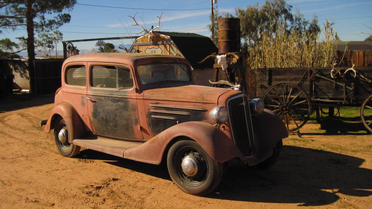 Chevy-sedan-1934